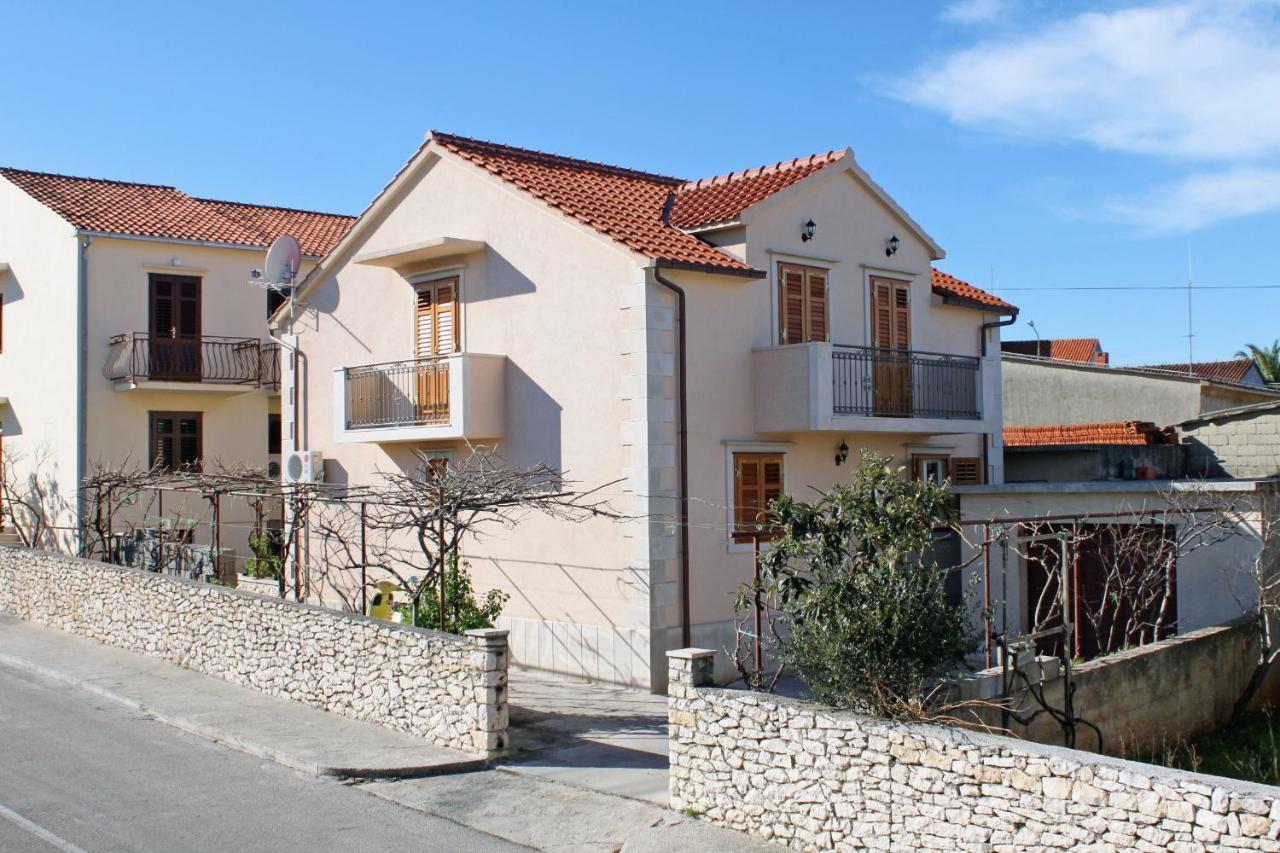 Apartments With A Parking Space Supetar, Brac - 6037 Exteriör bild