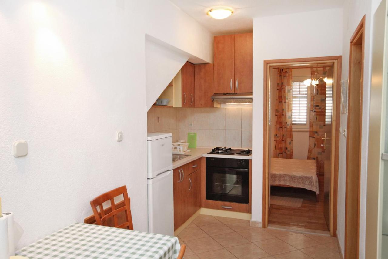 Apartments With A Parking Space Supetar, Brac - 6037 Exteriör bild